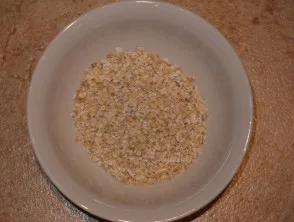 oatmeal1__protectwyjqcm90zwn0il0_focusfillwzi5ncwymjisingildfd-3306558-2571394-jpg-5723146